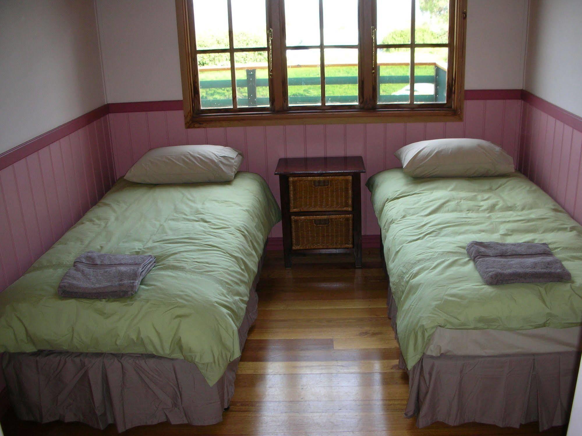 Cedar Cottages Blackmans Bay المظهر الخارجي الصورة