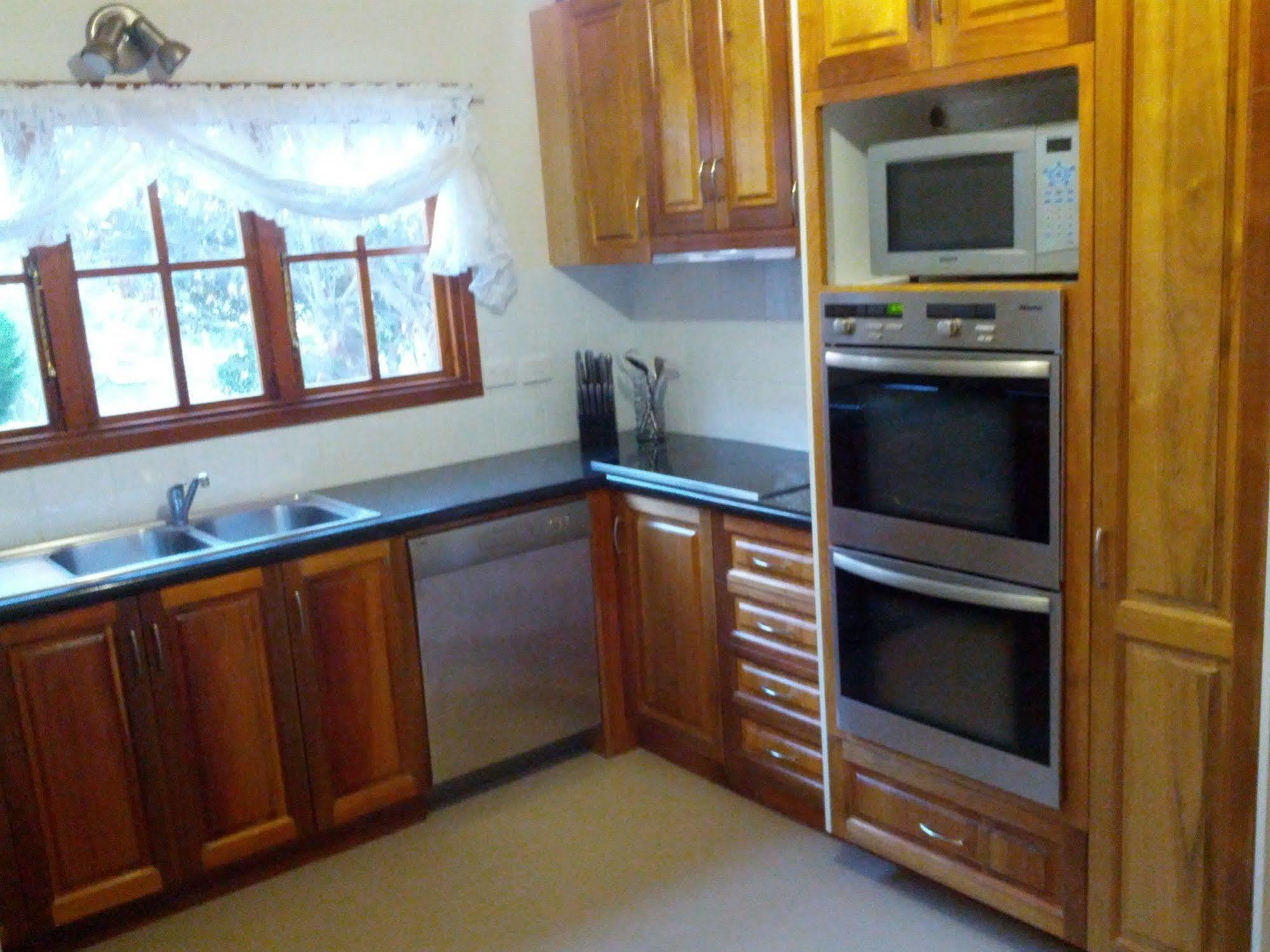 Cedar Cottages Blackmans Bay المظهر الخارجي الصورة